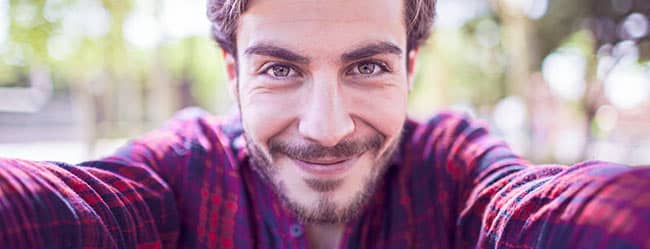 Mann erfolgreich single