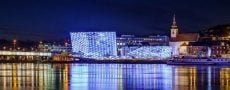 Panorama von Linz bei Nacht als Motivation um Singles zu daten