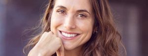 Positive Ausstrahlung: 7 Tipps, die Ihre Wirkung sofort steigern